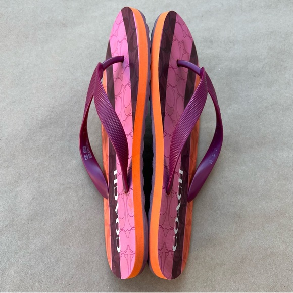 COACH Size 9/10 Women's Pink Striped SIG C ZAK Rubber Sandal Flip Flop - Picture 2 of 9